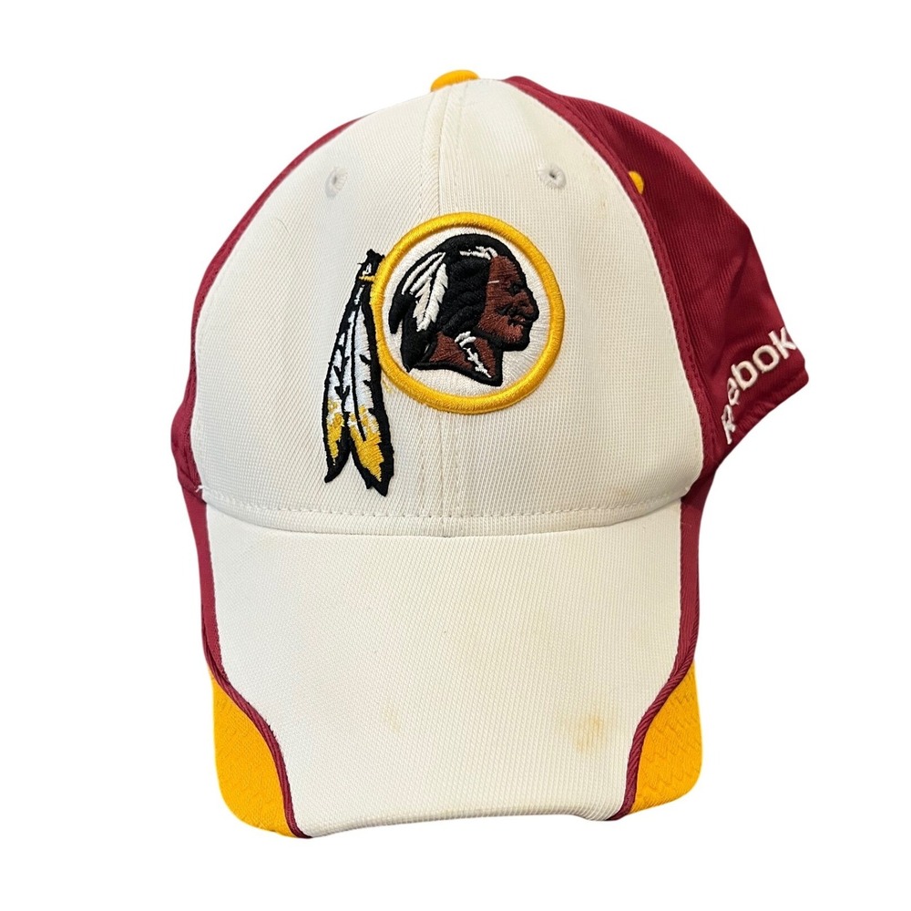 Reebok Washington Redskins Hat Mens S/M Burgundy White NFL On Field Equipment